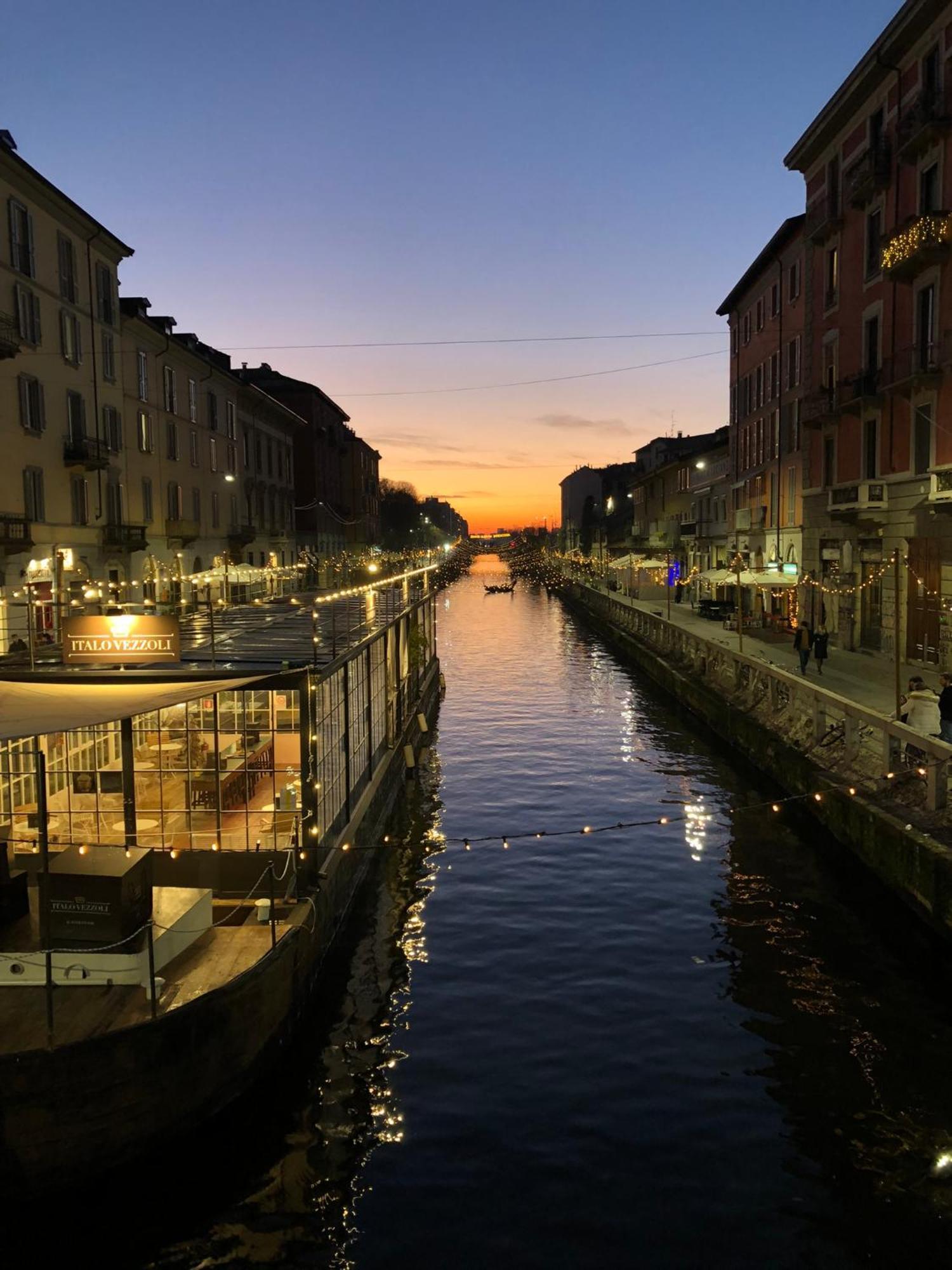 La Casa Di Matilde - Navigli Apartments Милан Экстерьер фото